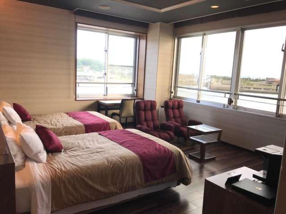 Tarumizu Livemax Resort Sakurajima Sea Front מראה חיצוני תמונה